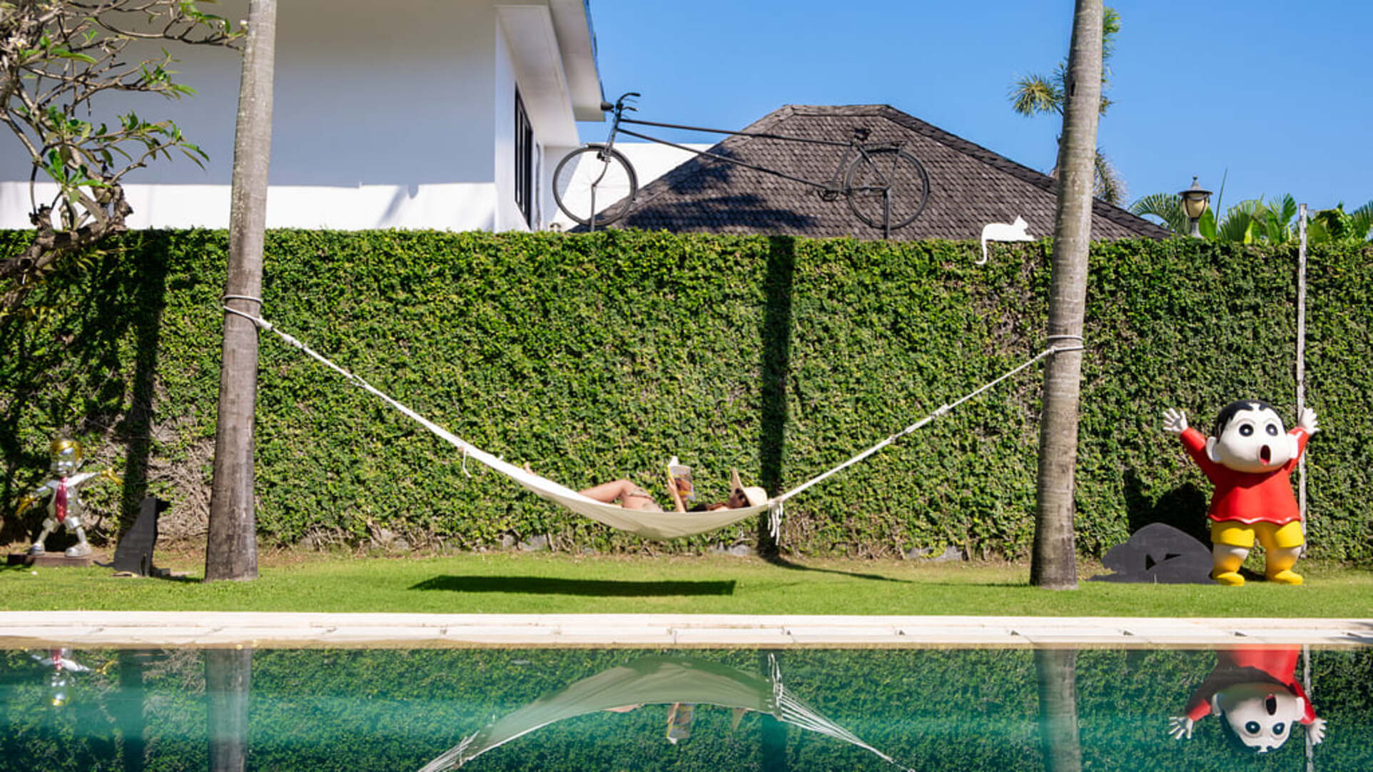 5 Star NicoNico Mansion – Eclectic Seminyak Mansion