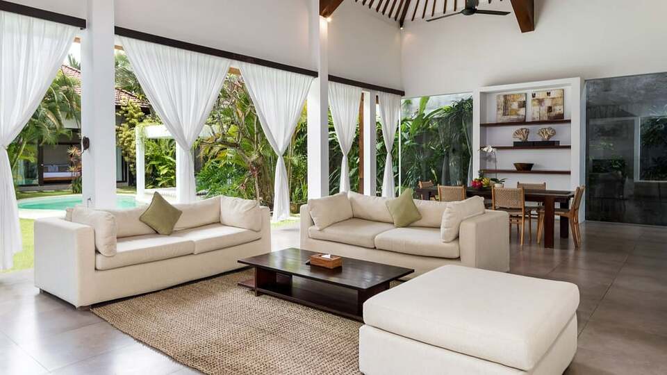 5 Star Alice Estate – Serene Seminyak Estate