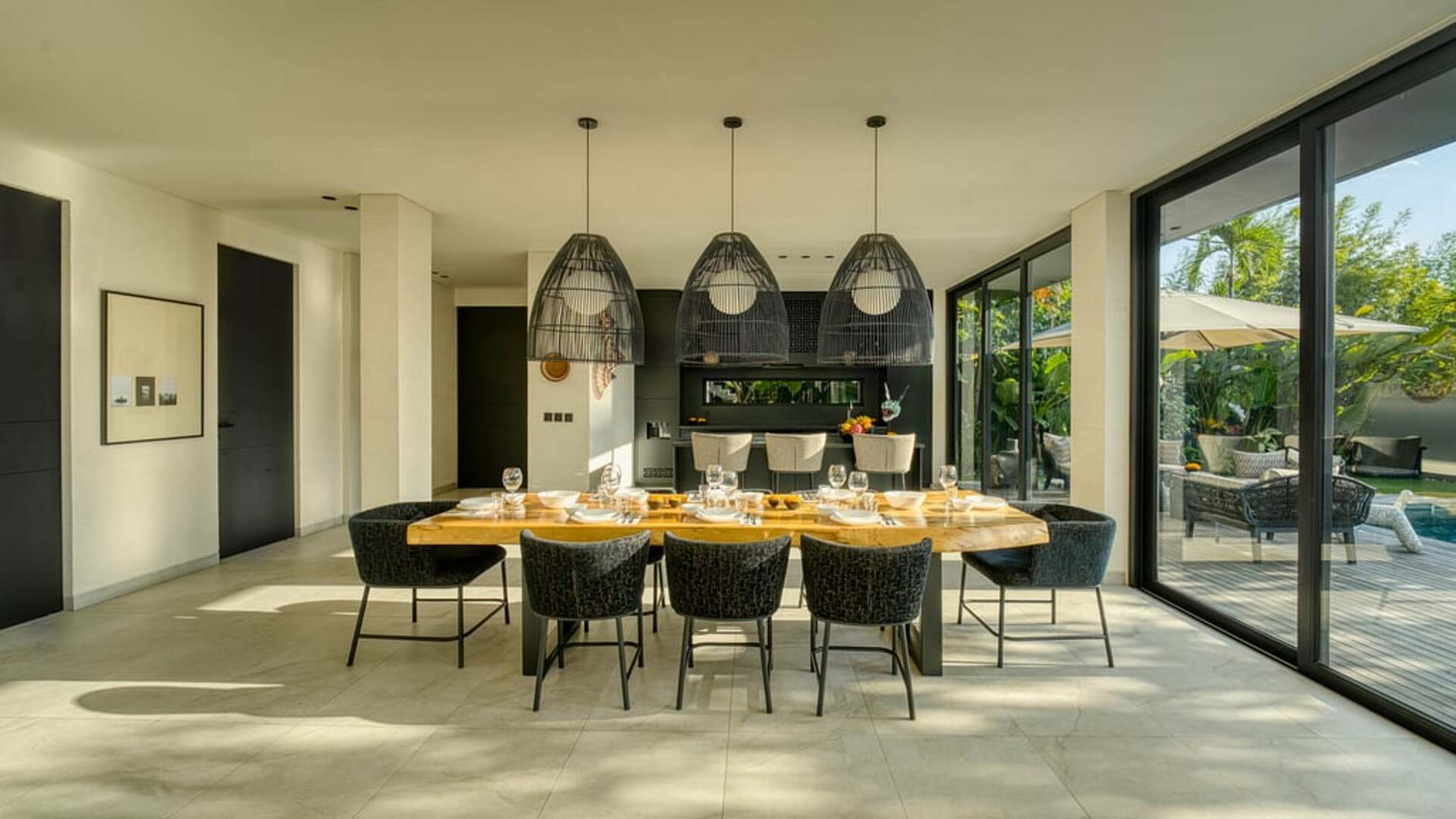 5 Star Villa Amara - Contemporary Tropical Luxury