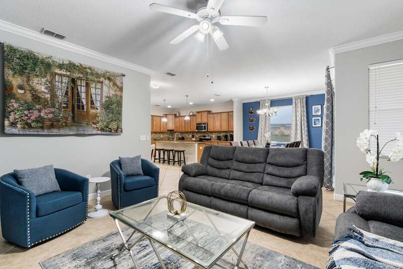 Living / Kitchen