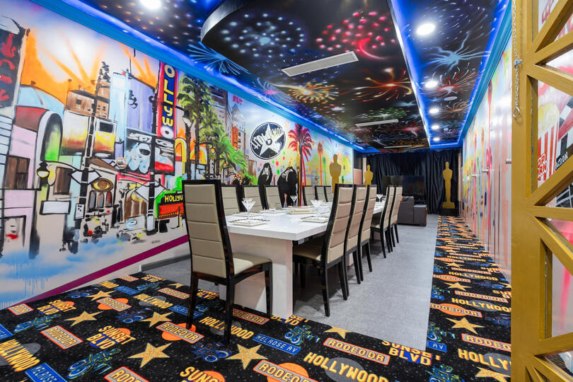 Dining Room 2/Conference Room (Seating for 14)