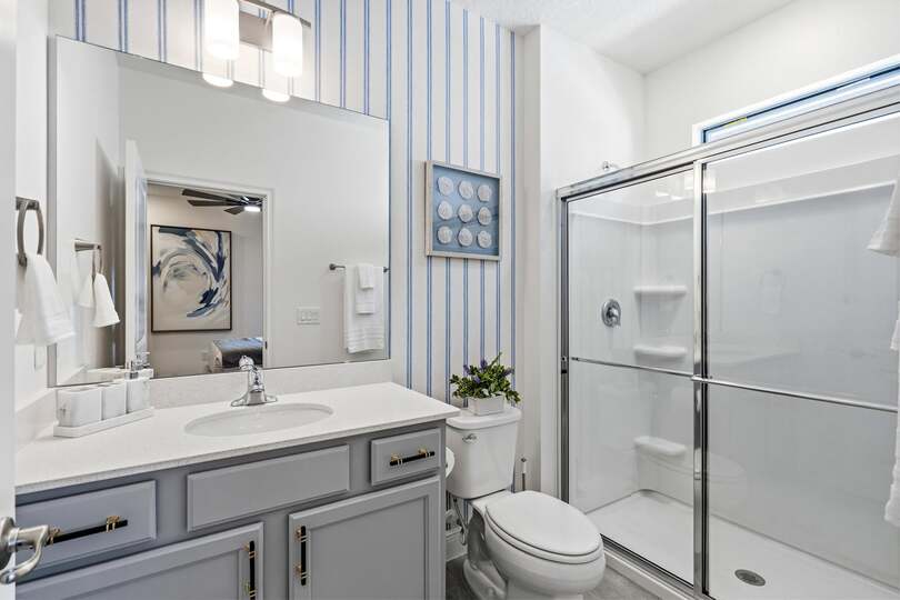 Queen Suite Bathroom 8 Upstairs Shower