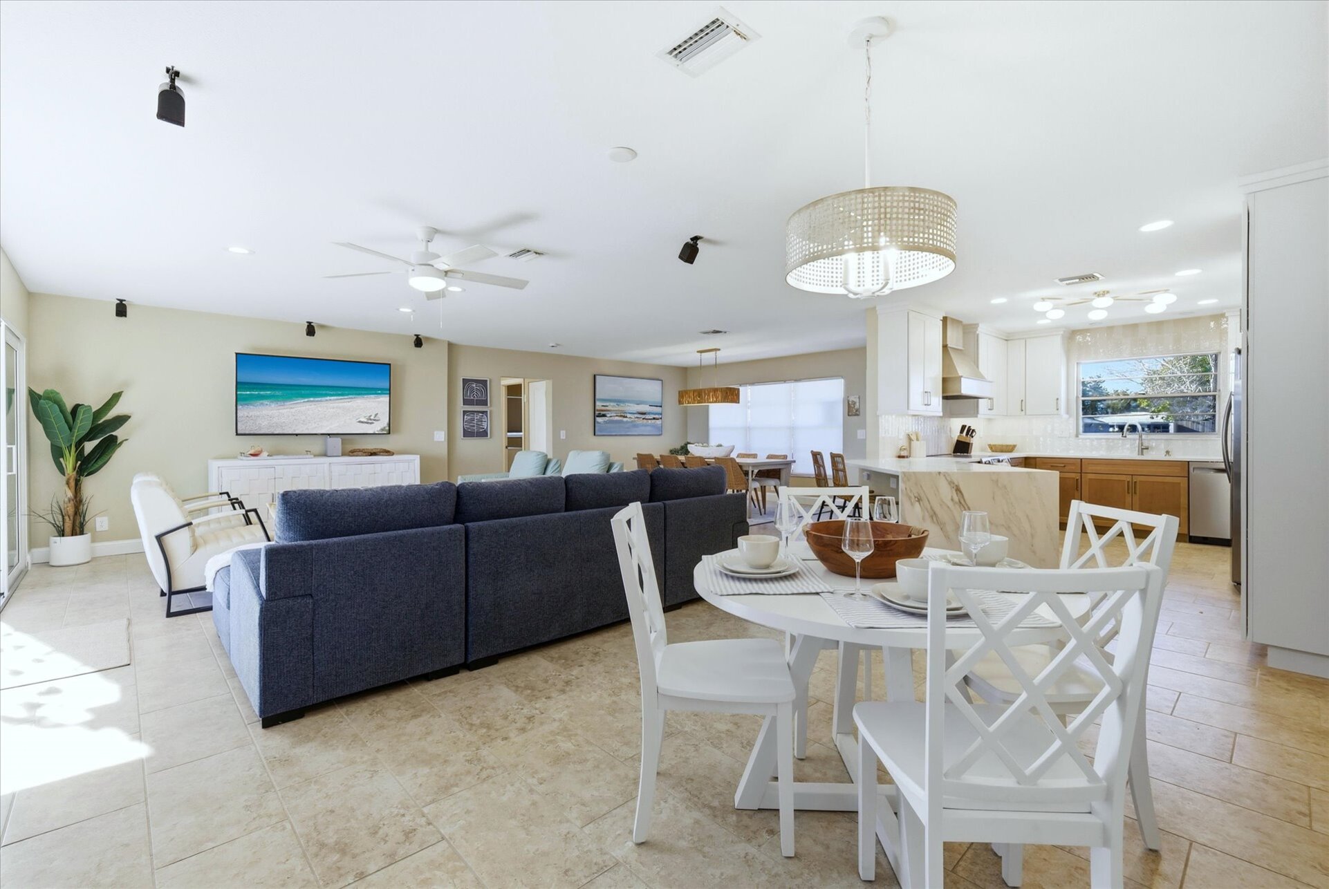 Kitchen table seats 4